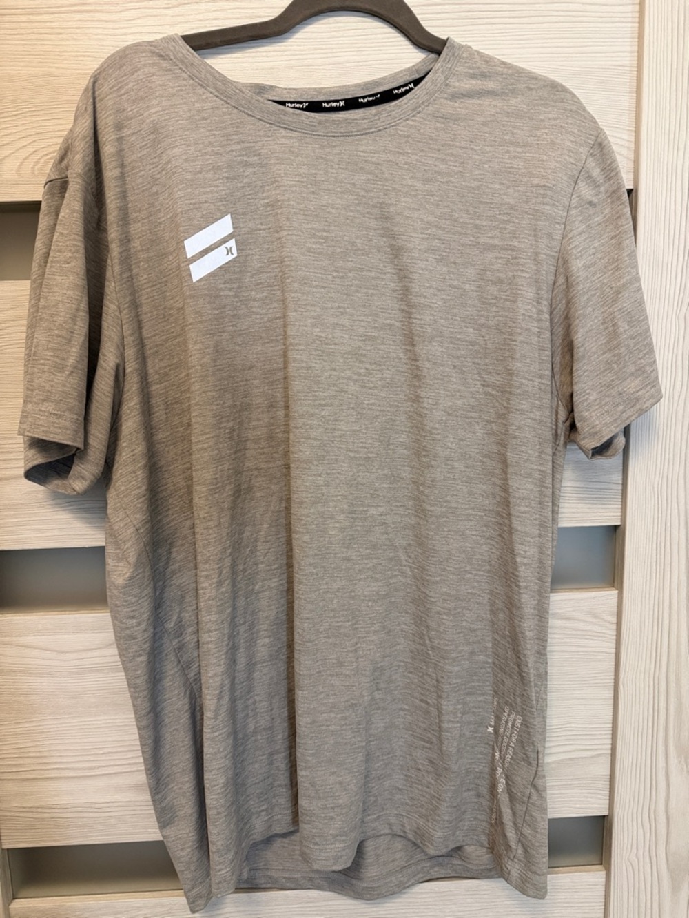 Hurley Men's Light Heather Gray Short Sleeve Logo Tee